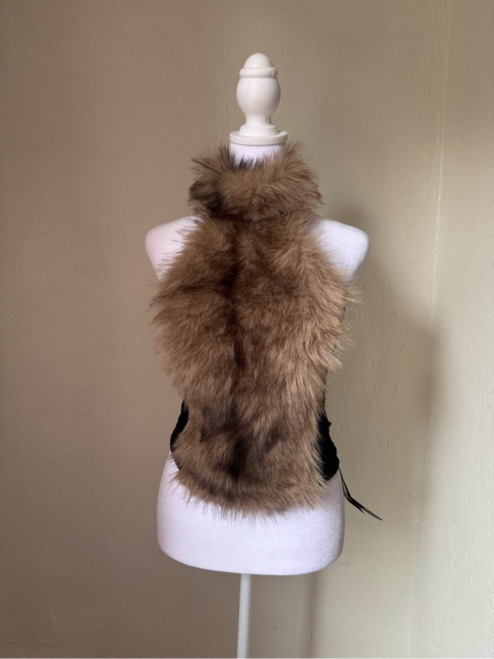 SHEIN Brown Faux Fur Halter Neck Vest